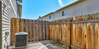 427 1st Ave N, 102 Gallery 22