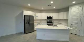 3300 E Ranchhand Drive Gallery 1