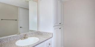 Raintree Apartment Homes Gallery 26