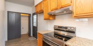 Ridgeway Townhomes on Burnham Drive Gallery 19
