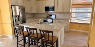 4110 NE 22nd Ct Gallery 9