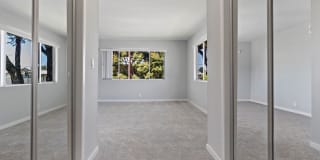 Maplewood Gallery 16