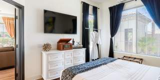 79818 Parkway Esplanade South Gallery 54