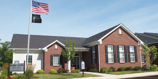 Brinley Place Gallery 18