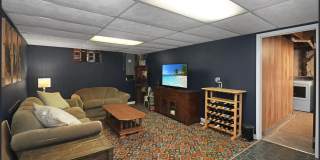 Charming 3BR House in East Windsor Gallery 1