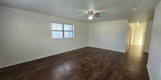 3 bed 1.5 bath home in Shawnee Gallery 1