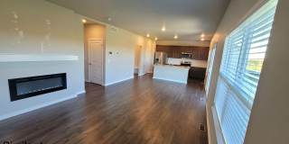 Fantastic Single-Family Home w/ 3 Car Garage - Ankeny Gallery 8