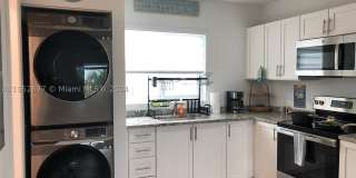 10877 Overseas Hwy Gallery 1