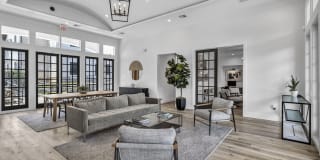 SoCo Apartments Gallery 28