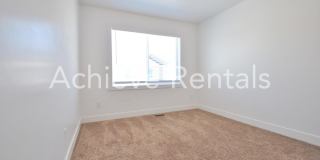 Townhome Rental in Spring Creek Community | Clubhouse, Pool & Community Amenities Townhome Rental in Spring Creek Community | Clubhouse, Pool & Community Amenities Gallery 14