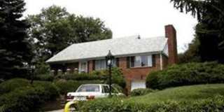 SINGLE FAMILY HOME NEAR URBANA WITH SOME UPGRADES, WOOD FLOOR ON MAIN AND BEDROOM LEVEL Gallery 1