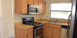 Cozy and Quaint 2-Bedroom, 2-Bath Home in Poinciana – Great Location & Lawn Care Included! Gallery 4