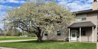 3 bed duplex on Ontario Gallery 1