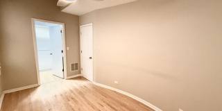 1905 W Huron St Gallery 5