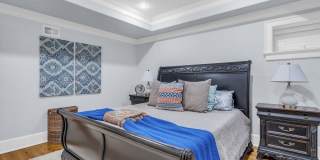 320 New York Boulevard Gallery 51