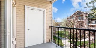 Island View Apartments Gallery 31