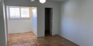 1728 E Belmont Avenue Gallery 11