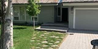 Beautiful 4 Bedroom 2.5 Bath home in Sun Valley Gallery 1