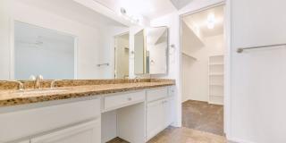 8430 E San Marino Drive, Scottsdale, AZ 85258 Gallery 14