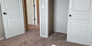 AV16564 AV16564 Gallery 21