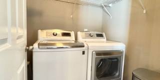 3 Bed, 2.5 Bath Townhome w/ 2 Car Garage Gallery 13