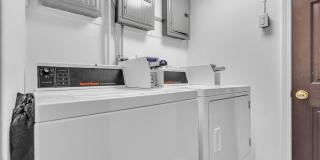 6323 N Francisco Ave Gallery 10