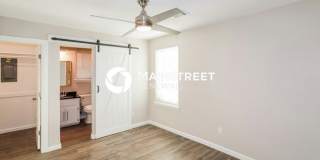 8917 South Hillcrest Drive Gallery 8
