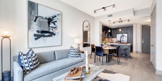 Hanover Post Oak Gallery 20