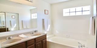 Great foothills location!  Fully furnished!! Minutes from Sabino Canyon! Gallery 34