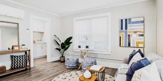 Nicely Renovated Studio Near Little Raven! Gallery 4