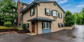 136 2ND Avenue Gallery 24