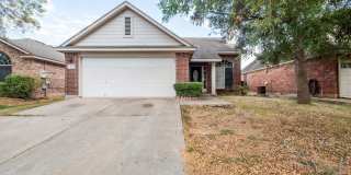 Charming East Austin 2-Story | 3BR | Spacious Yard & Modern Kitchen Gallery 1