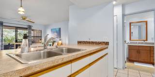 Fully Furnished, 1 Bed/1 Bath, Kihei Bay Vista with Pool Fully Furnished, 1 Bed/1 Bath, Kihei Bay Vista with Pool Gallery 17