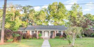 Charming Brick Ranch with Modern Comforts in Mobile! Gallery 1