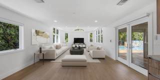 5120 Carillo Street Gallery 24