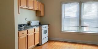 1825-39 W Foster / 5131-37 N Wolcott Gallery 9