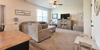 Summerfield Townhome Gallery 1