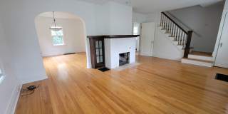 112 Alden Street Gallery 3