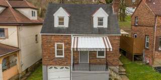 Stunning 2 bedroom home in Brookline available July 15! Gallery 5