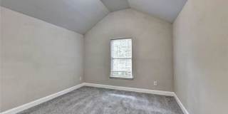 Room in 4 Bedroom Home at McWilliams Rd SE Gallery 11