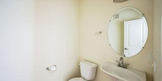 Charming 2BR Condo in Denver Gallery 18