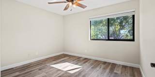 1626 SW Crossing Circle Gallery 14