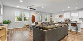 1205 Devon Stetson Place Gallery 3