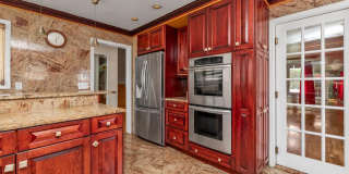 830 Pepperidge Road Gallery 8