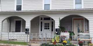 607 Winthrop St Gallery 1