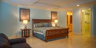 3035 Riomar Street Gallery 19