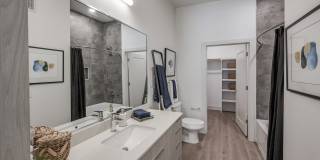 Revl Med Center Gallery 46