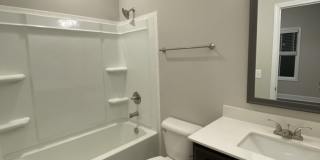 1040 Glenkirk Drive - H Gallery 8