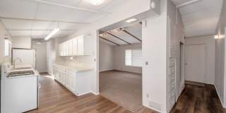 Beautiful Newly Renovated 3 Bed - 1 Bath Pet Friendly Home in Bountiful! Available NOW! Gallery 6