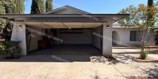 4 bed/2 Bath - Available now Gallery 36